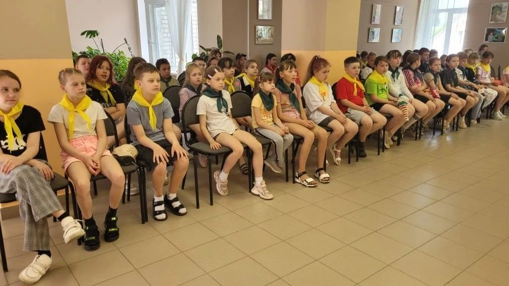 Новости школьного лагеря «Краски лета»: день полный открытий и творчества! 
Сегодня в нашем лагере п
