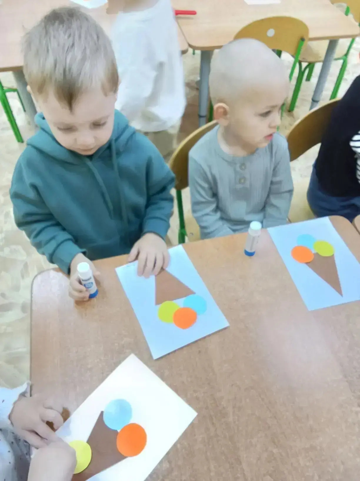 10 июня «Всемирный день мороженого» 🍦отметили
в ясельной группе «Ладушки»! 
Наши малыши сегодня ста