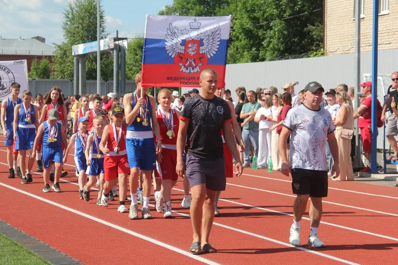 🏟️ Сегодня в торжественной обстановке открыли наш стадион «Труд» после масштабного преображения ✨

