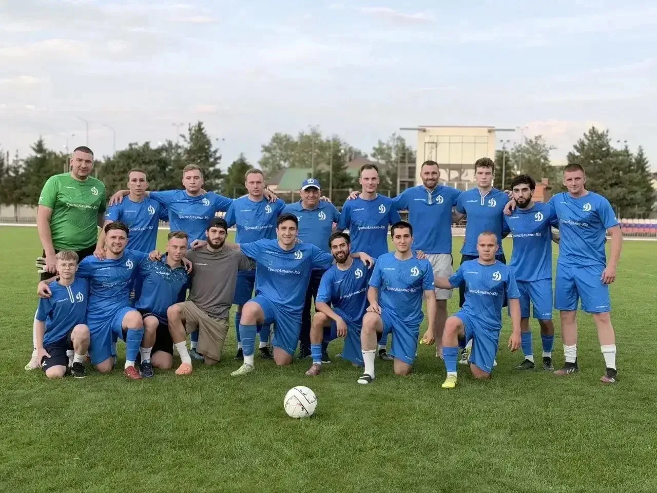 Победа 6:0 в пользу «Динамо»!

В рамках чемпионата Усть-Лабинского района по футболу команда «Динамо
