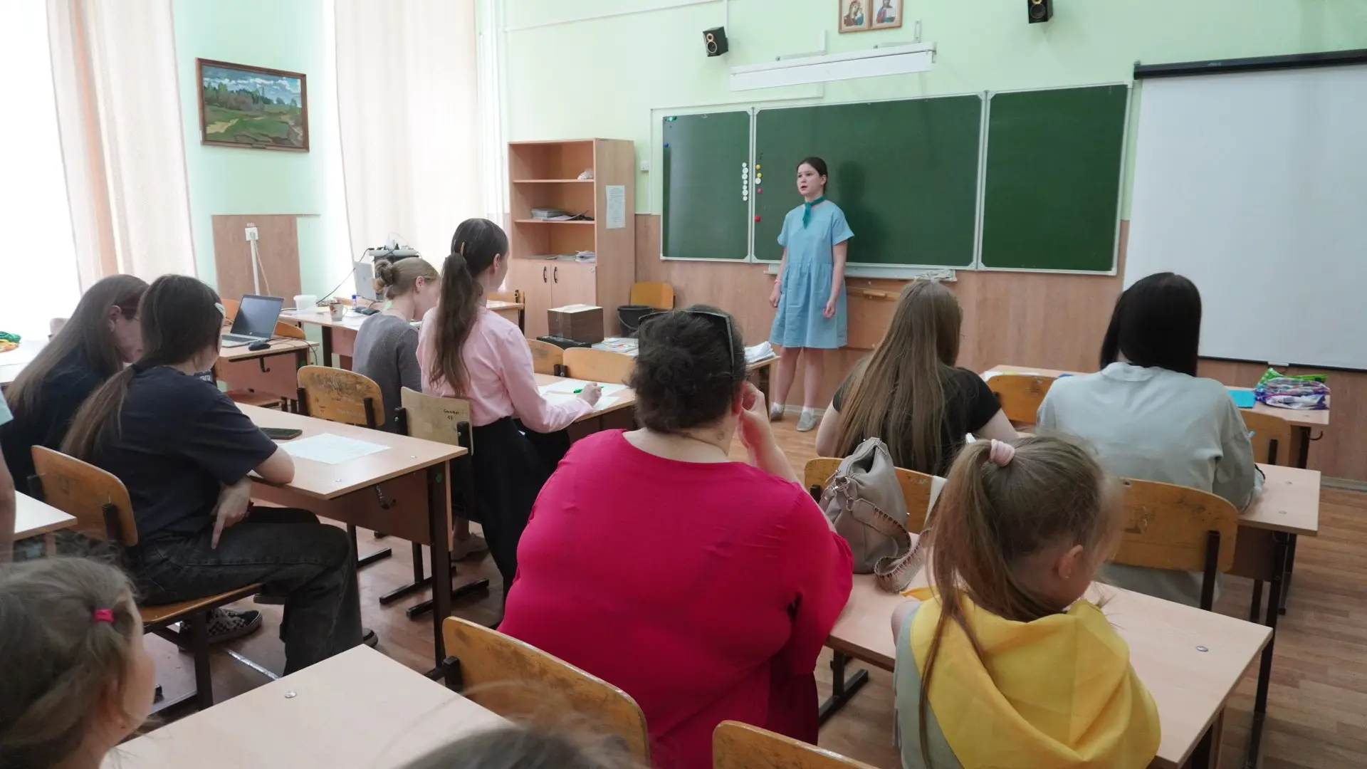 Читаем Пушкина

Вчера в лагере состоялся конкурс чтецов, на котором ребята представили свое прочтени