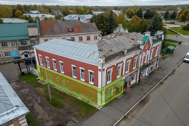 Помещение в исторических Торговых рядах города Буй выставлено на торги.

Реализация осуществляется в