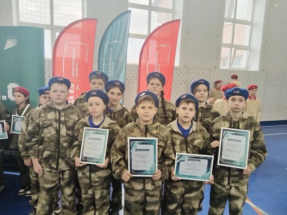 Всем привет! 
23 апреля в городе Ветлуга прошёл зональный этап военно-патриотической игры "Зарница 2