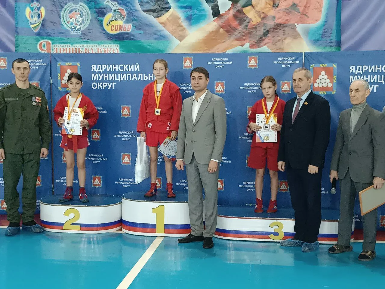 🌟Межрегиональный турнир по самбо в г. Ядрин! 
6 декабря 2025 года прошёл Межрегиональный турнир по 