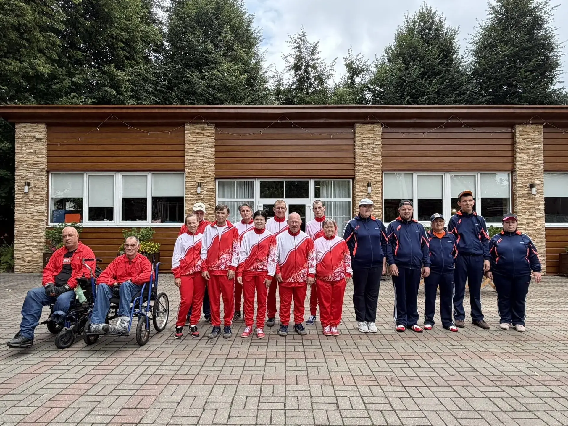 Заряд бодрости и дружбы в общем ритме!💪

Министерство социальной защиты населения Владимирской обла