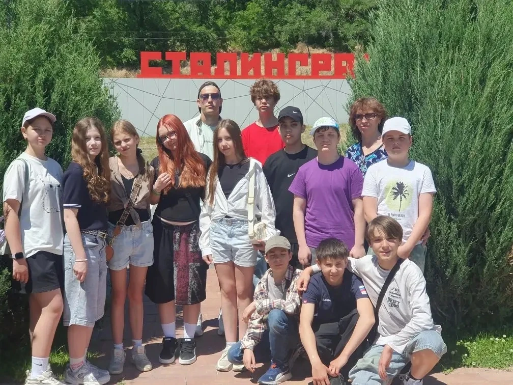 Ученики 6б класса вместе со своим классным руководителем Семёновой Ольгой Владимировной совершили уд