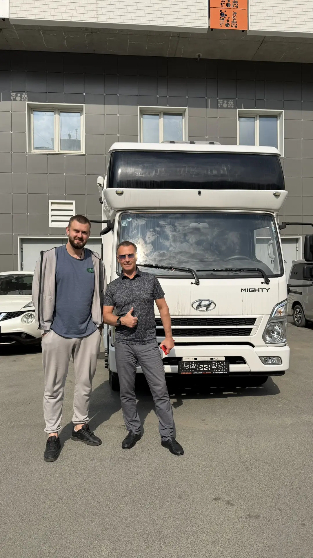 ✅ ВЫДАЛИ АВТОДОМ

HYUNDAI MIGHTY

Для получения подробной информации и заказа авто — ОСТАВЬТЕ ЗАЯВКУ