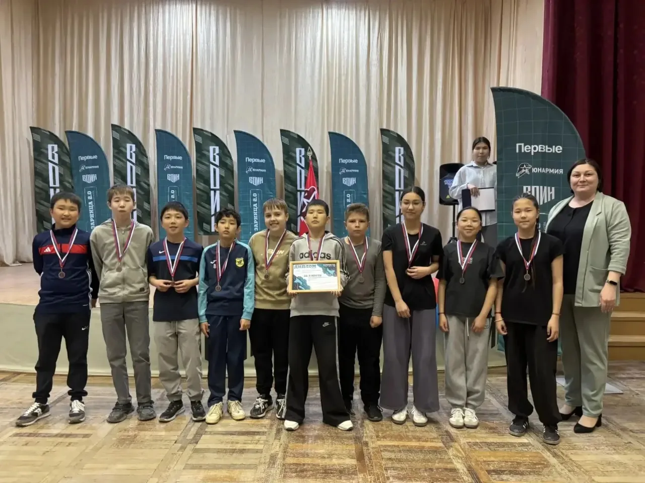 🏆 От всей души поздравляем команду средней возрастной группы с достойным 3 местом в соревнованиях «