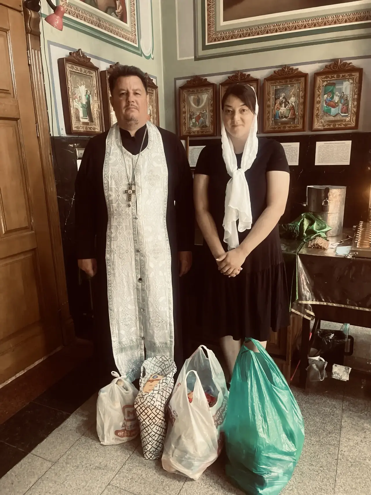 В Свято-Андреевском храме ст. Новотитаровской прошла очередная благотворительная акция

Сегодня, 6 и