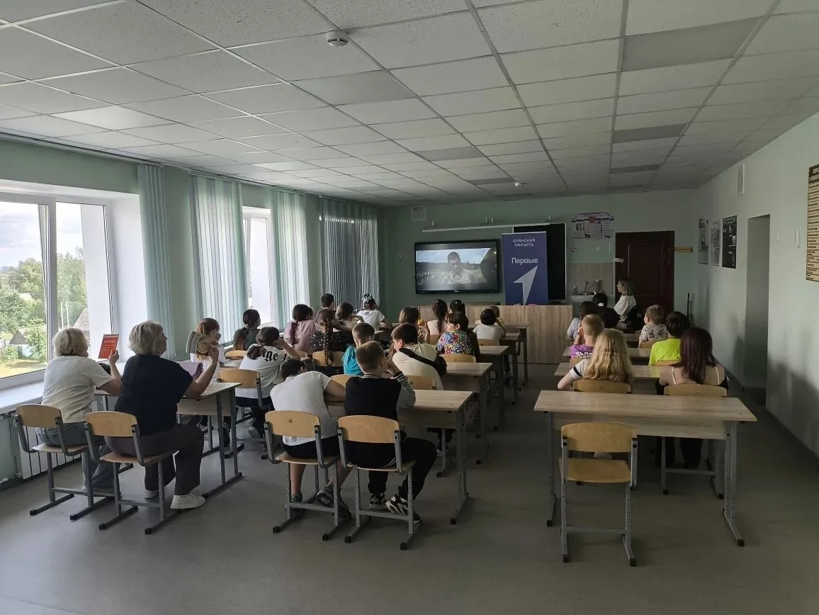 🕯Завершился День памяти и скорби в нашем лагере просмотром всеми отрядами тематического фильма, кот