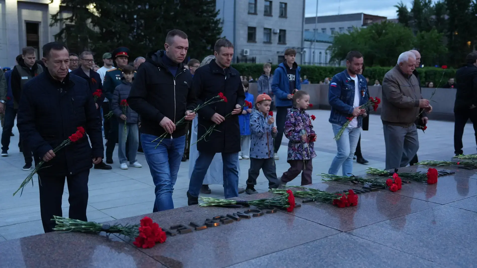 Митинг, посвященный Дню памяти и скорби, прошел в Иркутске

В рамках акции волонтеры и общественники