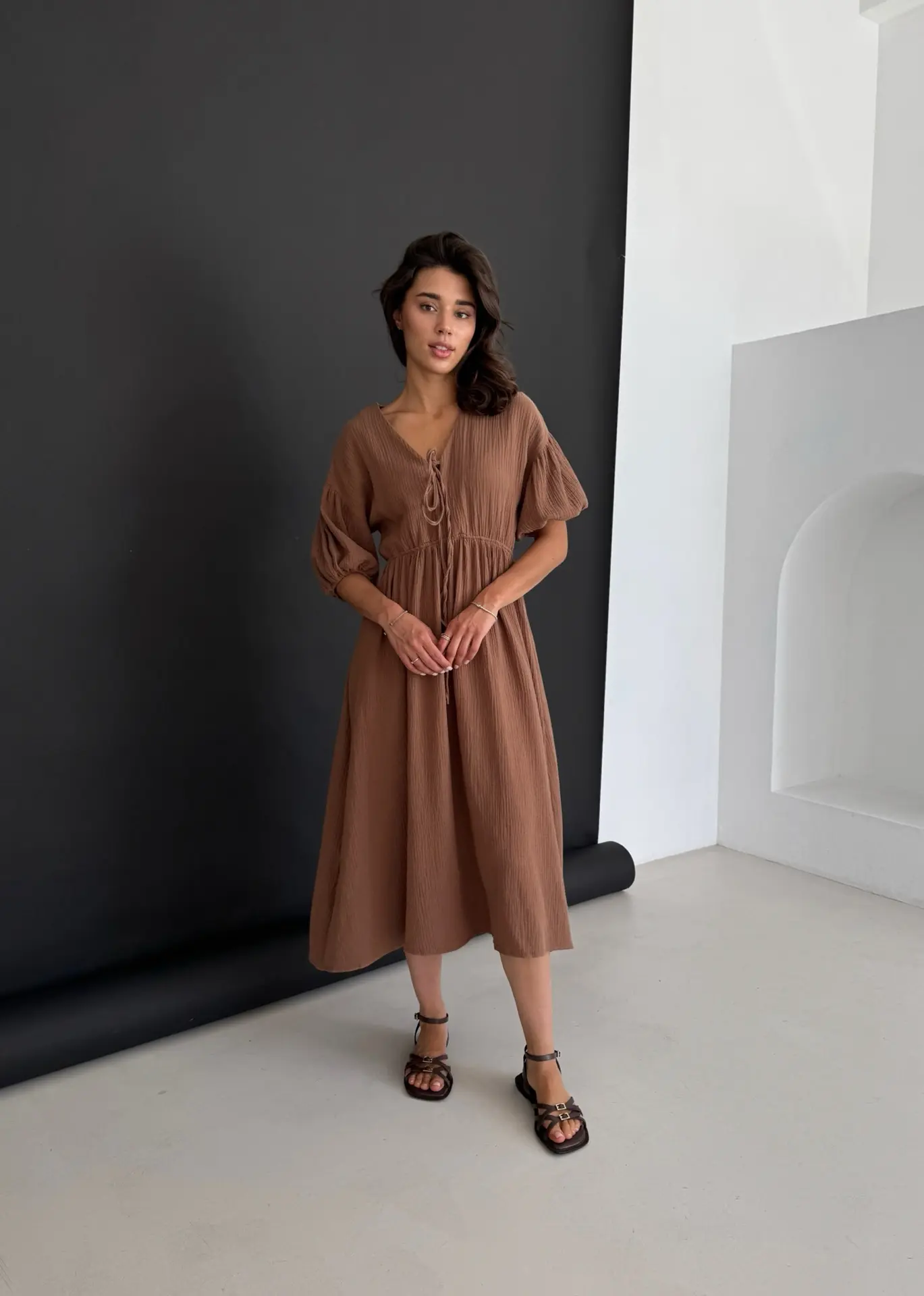 летнее платье из муслина
в красивом эстетичном оттенке какао 🤎 XS, S, M 🏷️ 3 900 р.