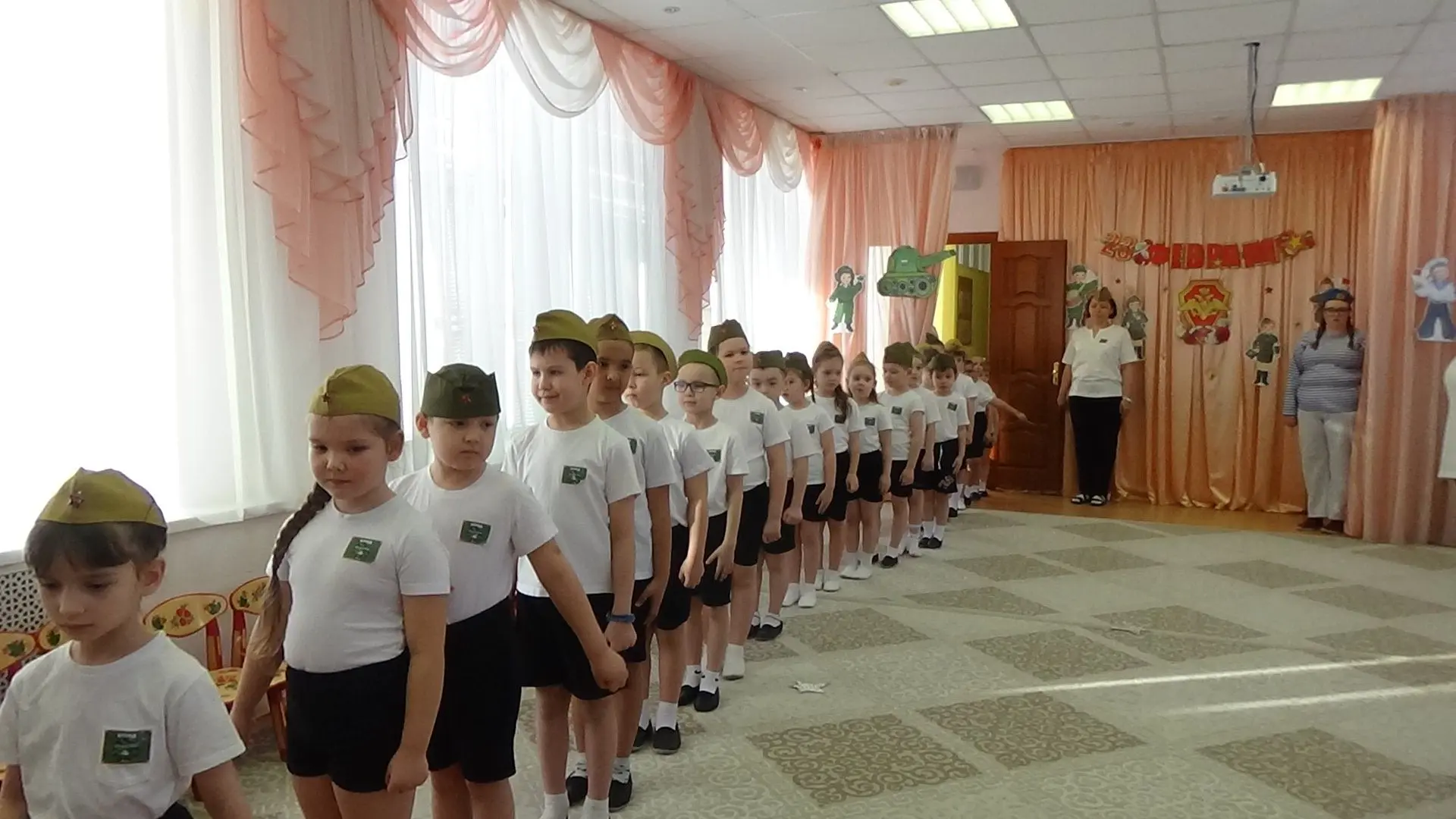 🏆Сегодня у нас в детском саду состоялся смотр строя и песни посвященный Дню защитника Отечества, с 