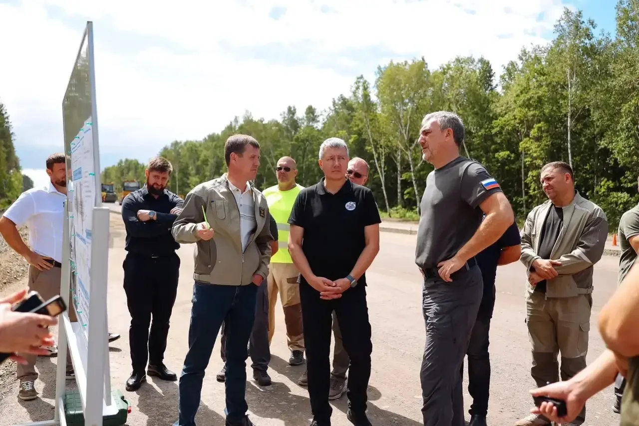 🛣️ Василий Орлов: «Эта дорога – лицо Амурской области»

На трассе Благовещенск – Бибиково приступил