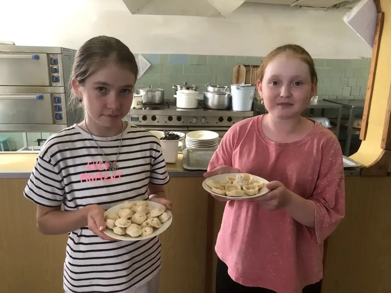 День национальной кухни в лагере: готовим и пробуем традиции 🍲🥟

В лагере прошёл день национальной