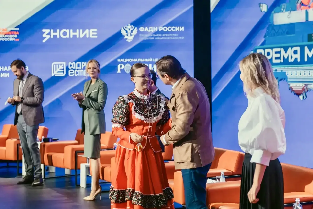 ⚡️Команда Краснодарского филиала посетила Национальный центр «Россия»

Команда нашего филиала «Аванг