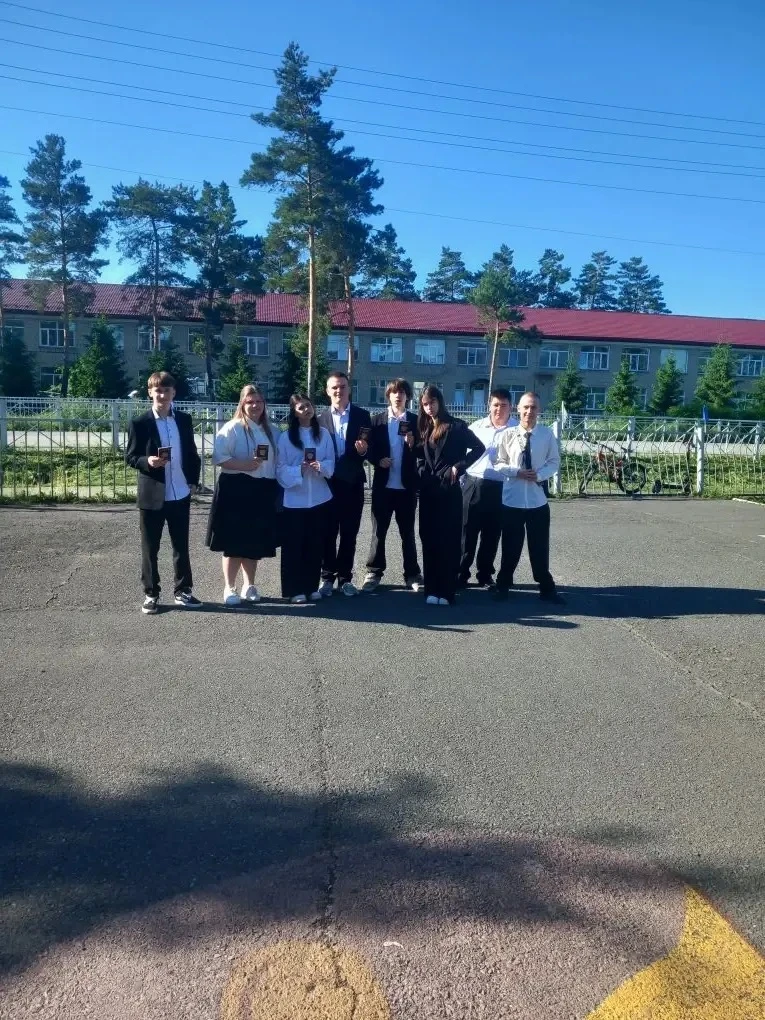 04.06.2026 года обучающиеся 11 класса отправились на Единыы итоговый экзамен по русскому языку! Жела