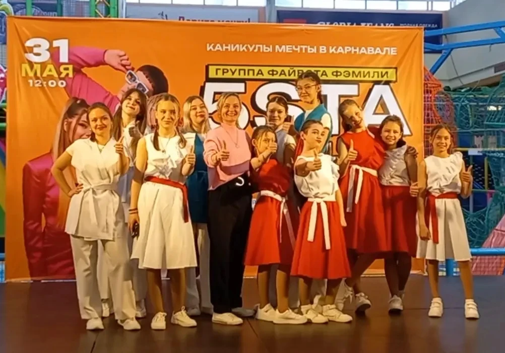 🎤10 мая в ТРЦ «Карнавал» прошел по-настоящему душевный и трогательный концерт вокального ансамбля «
