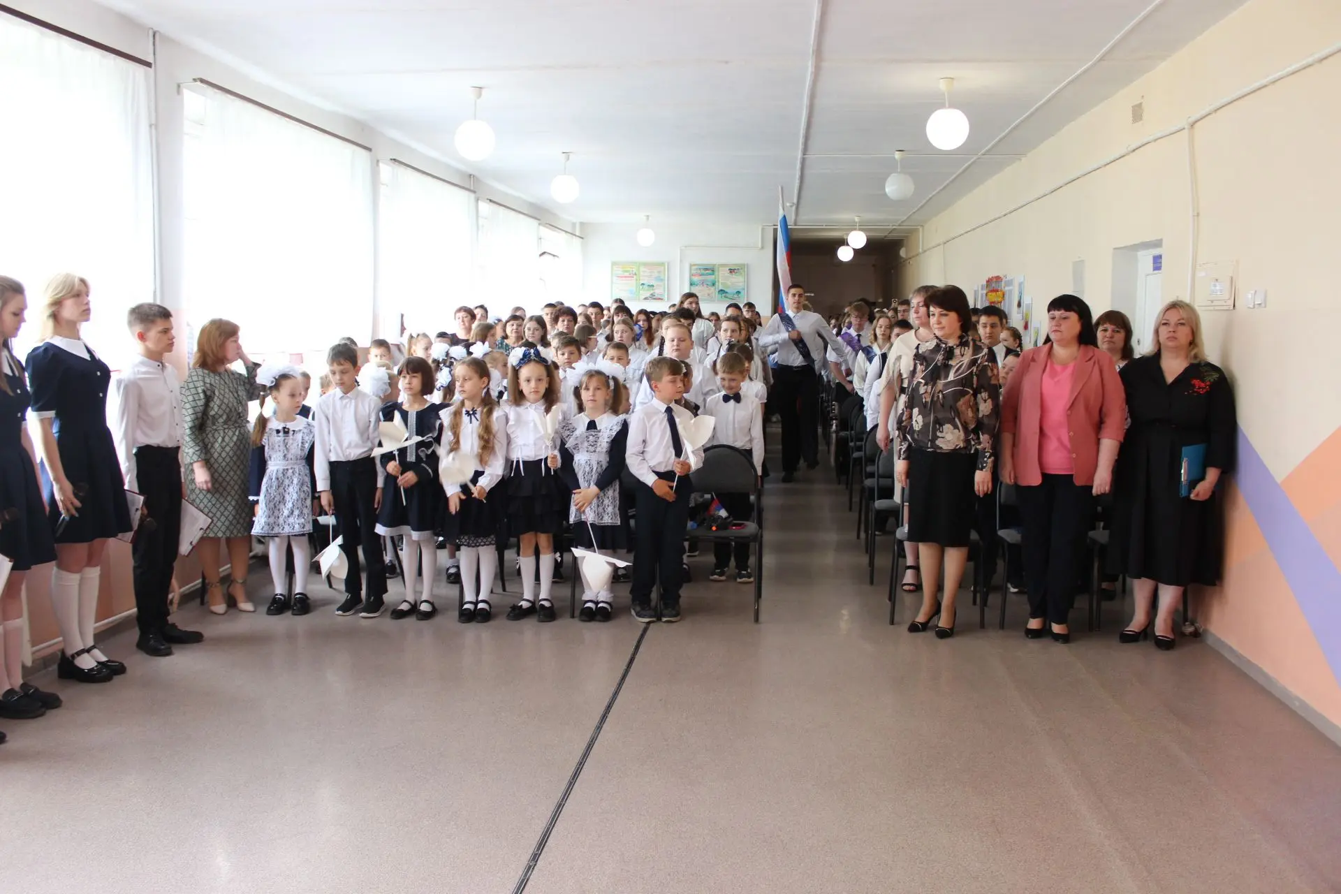 🎓✨Последний звонок — начало большого пути!
Сегодня в нашей школе состоялась торжественная линейка, 