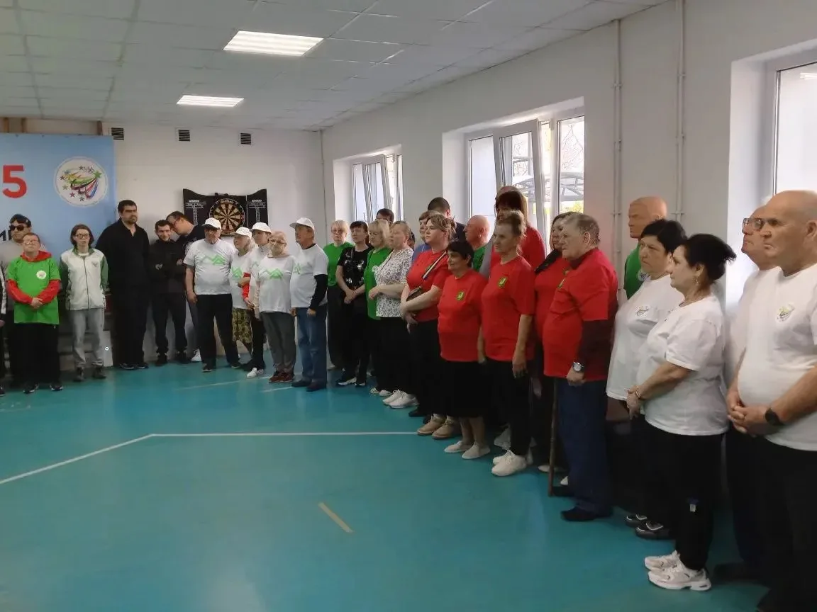 Фото с Республиканских соревнований (настольный теннис, дартс, шашки, прыжки в длину), среди лиц с н