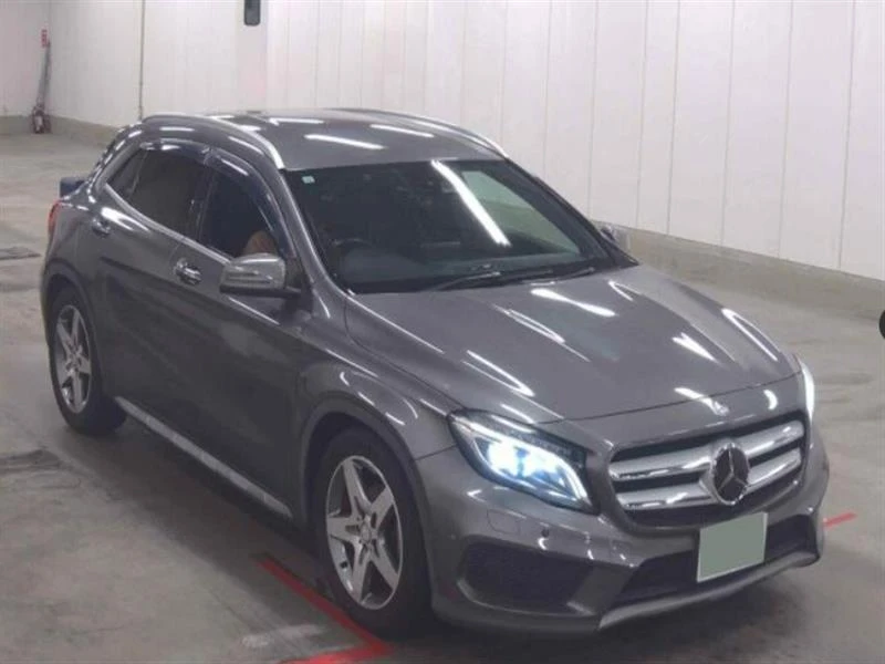 Mercedes-Benz GLA180 AMG 
​
✅ Комплектация: Максимальная (AMG Line)
✅ Пробег: 90 000 км
✅ Оценка: 4.