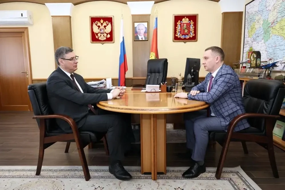 В рамках литературно-патриотического проекта «Русские чтения» встретился с Губернатором Владимирской