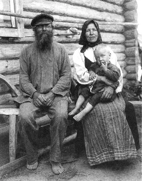 ПРО ЛЮБОВЬ ♥️

Мои бабушка и дедушка родились в один 1938 год, но бабушка была на полгода старше.

П