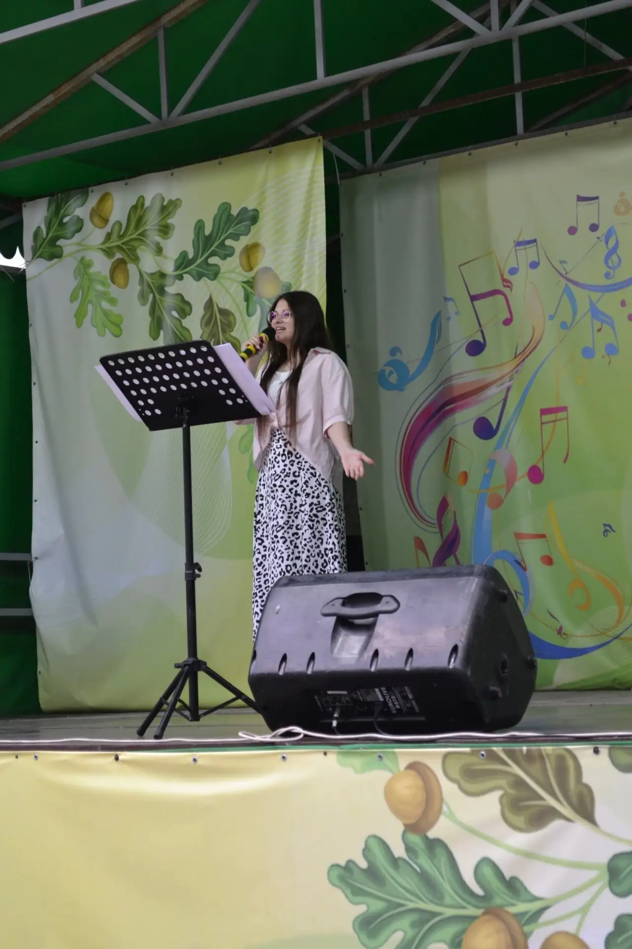 🎶12 июня в городском парке  культуры и отдыха города Бутурлиновки состоялся тёплый и яркий празднич