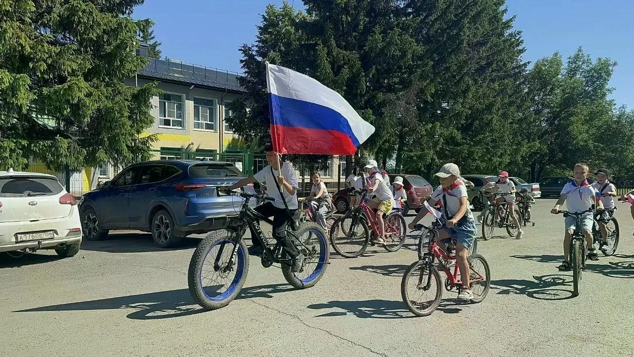 День России в лагерях дневного пребывания и на площадках кратковременного пребывания прошёл ярко, ду