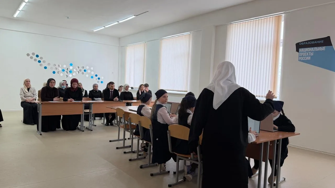 Повышаем мастерство: выездные мастер-классы в Веденском районе!

На основании приказа начальника отд