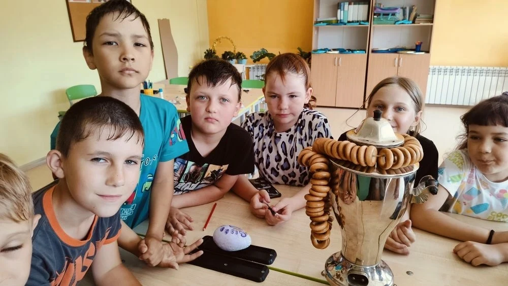 День России в нашем лагере удался на славу!
Сегодня мы проверили свои знания в квизе «Моя Россия — м