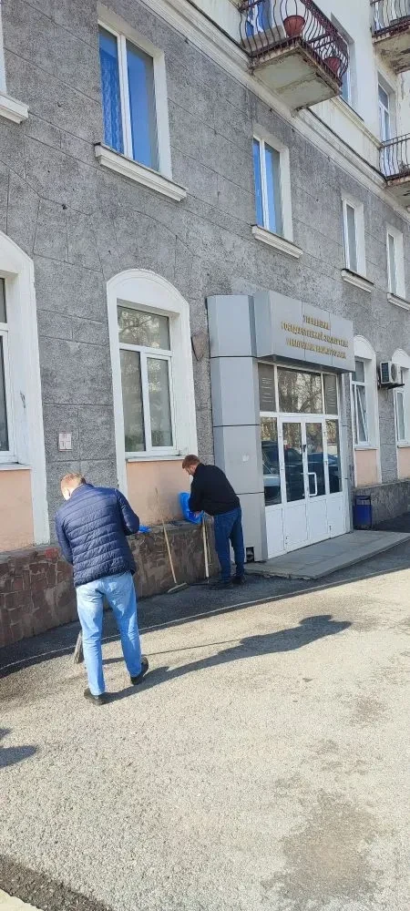 🌱 Чисто не там, где убирают, а там, где любят своё дело!

11 апреля сотрудники ГАУ Управление госэк