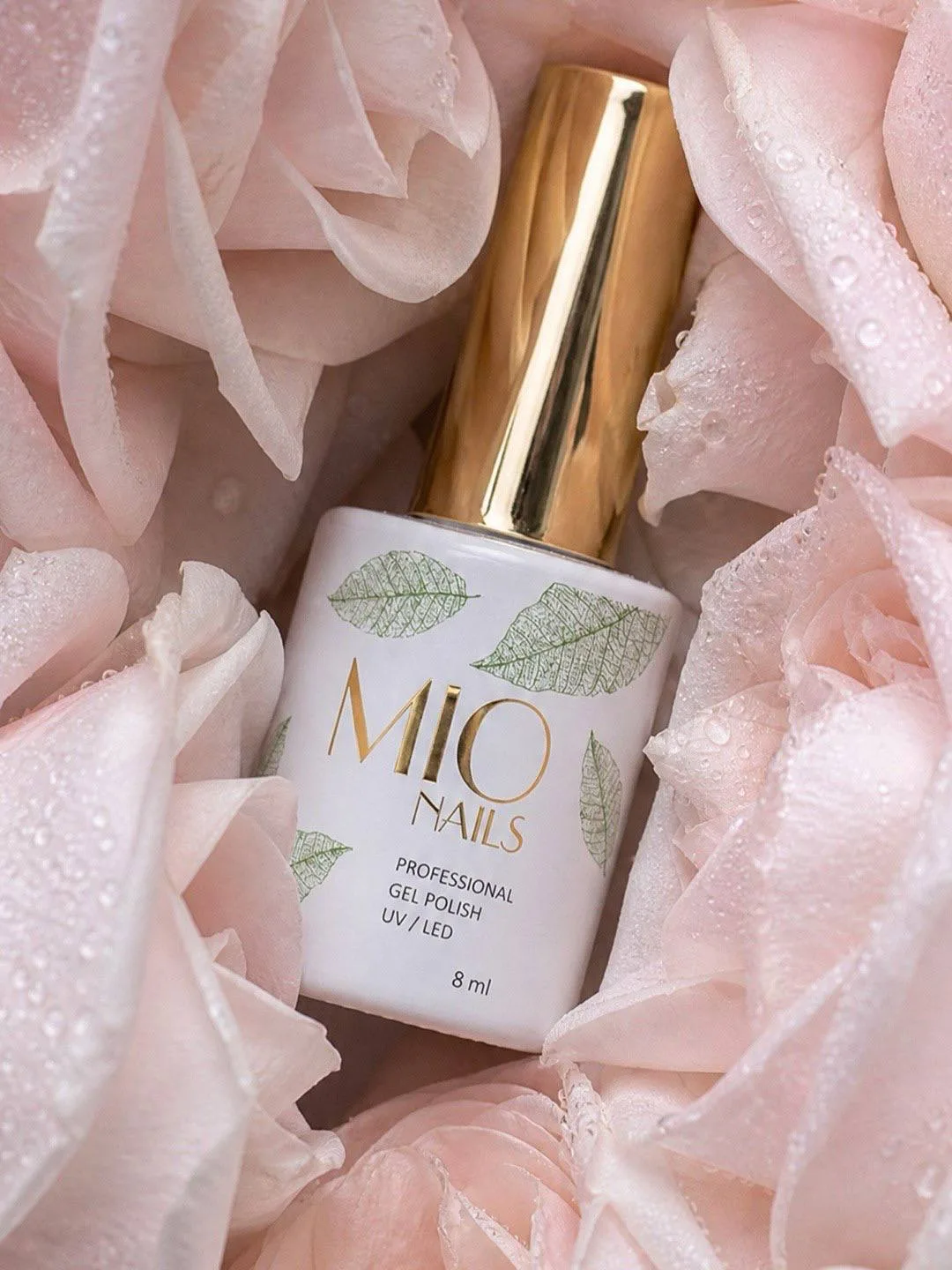 Гель-лаки из коллекции NUDE от MIO🌸

5 натуральных оттенков, которые идеально адаптируются под тон 