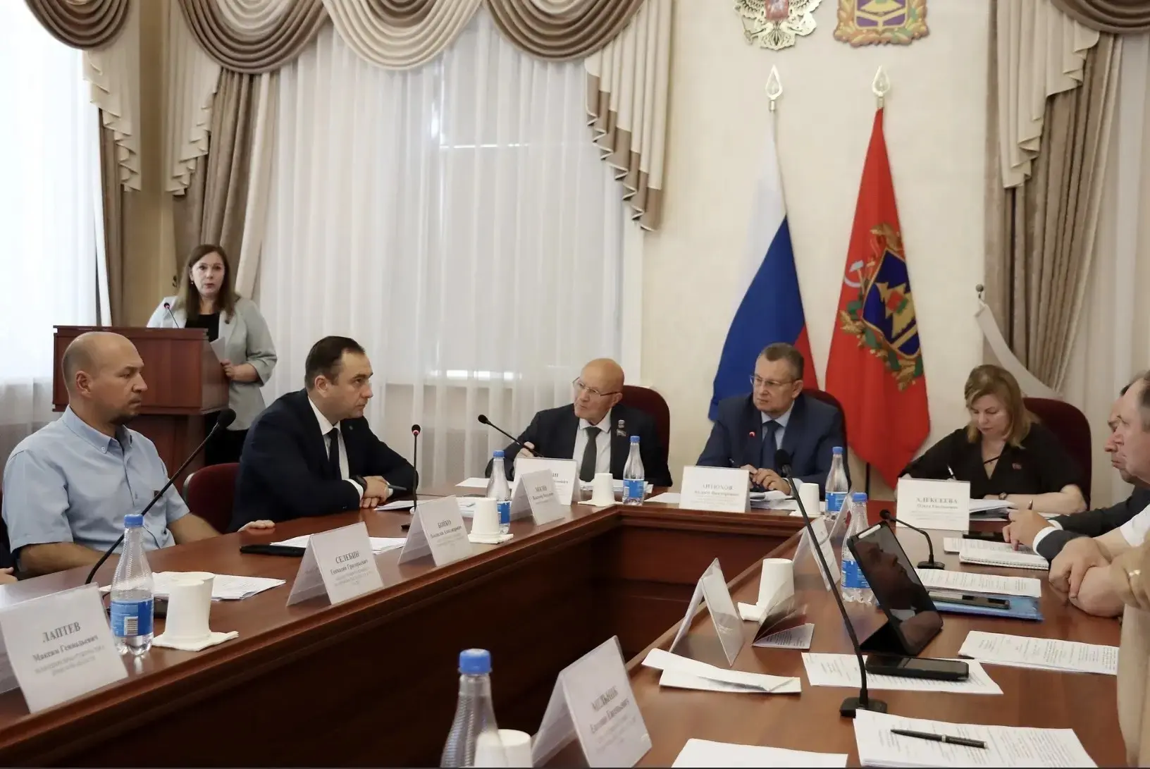9 июня провел заседание комитета по образованию, науке, культуре и СМИ Брянской областной Думы. 
 
П