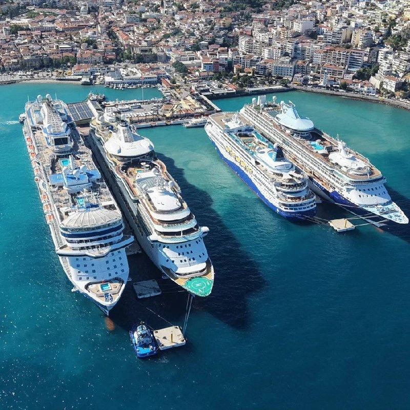 ЭГЕ ПОРТ В КУШАДАСЫ

Круизный порт Эге (Ege Port) в Кушадасы — это главные морские ворота региона, к