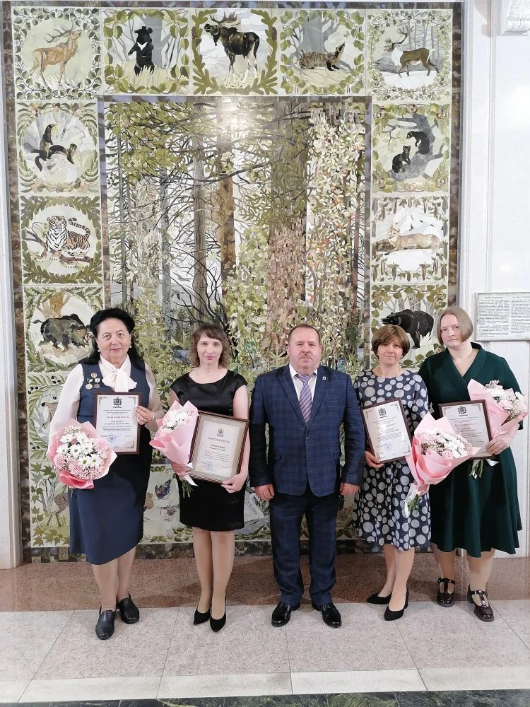 На торжественном приеме в честь Дня эколога, за добросовестный труд и большой вклад в обеспечение эк
