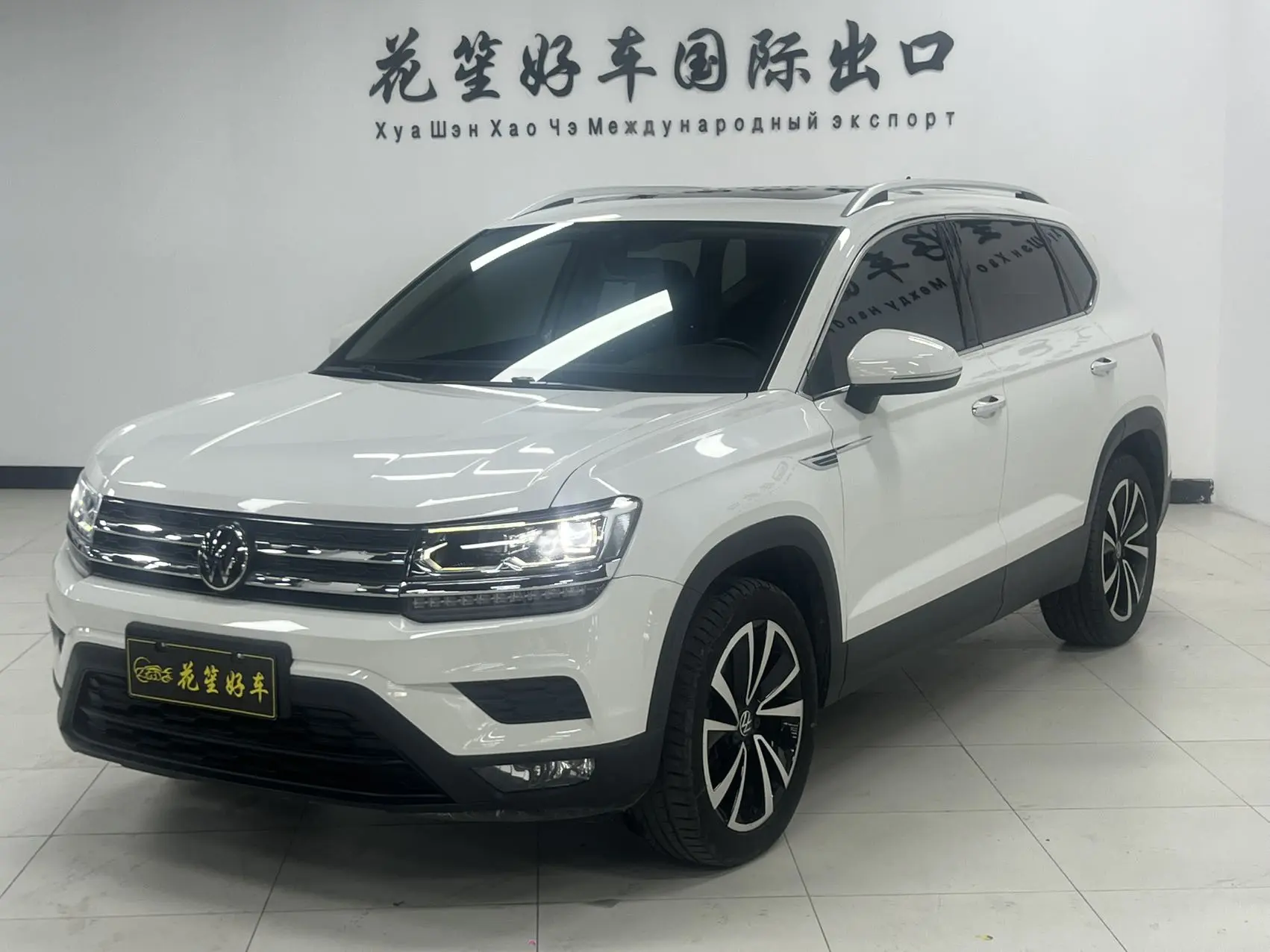 Volkswagen Tharu 2022 280TSI 2WD Luxury Edition

Без аварий. Оригинальная краска. Небольшой пробег. 