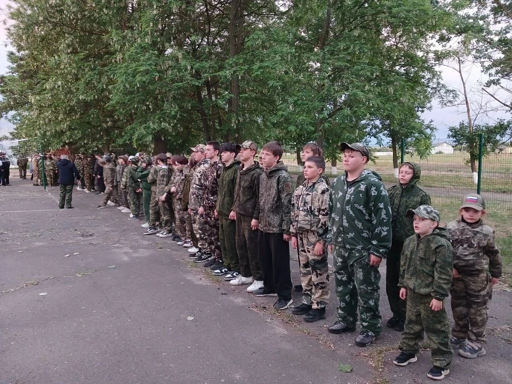 Юнармейский отряд "Патриот" МКОУ Бутурлиновская ООШ № 9 с 27 мая по 31 мая 2026 года принял участие 