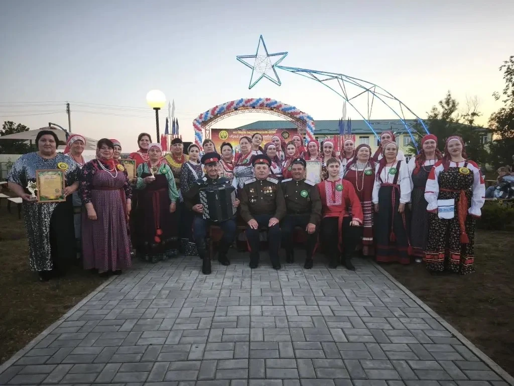 6 июня в Калининском районе Саратовской области состоялся фестиваль патриотической песни «Край родно