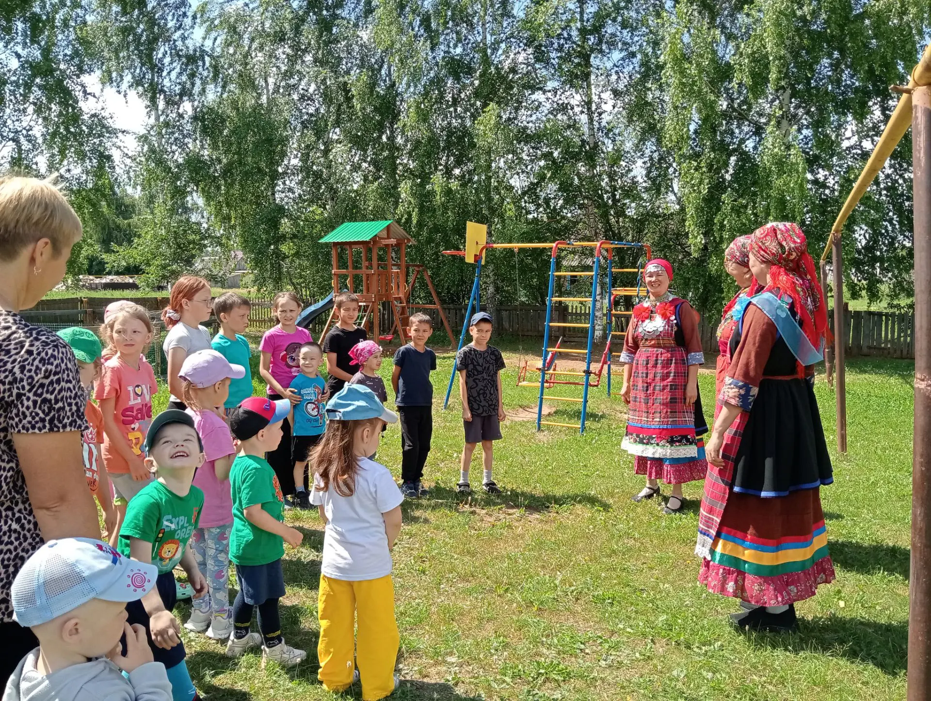 💥Сегодня на территории нашего детского сада работники Карлыганского дома культуры провели интересну