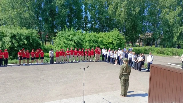 🇷🇺 Сегодня, 10 июня 2026 года, в МОУ СОШ №3 состоялось знаменательное, но трогательное событие — о