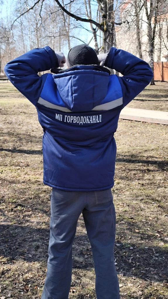 🧹 Субботник в действии!
Сотрудники МП «Горводоканал» помогли сделать город лучше — они убрали сквер