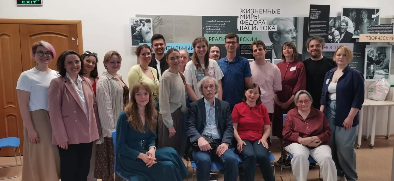 Ежегодная встреча выпускников факультета — 1 июня в 18:00

Дорогие выпускники! Мы рады пригласить ва