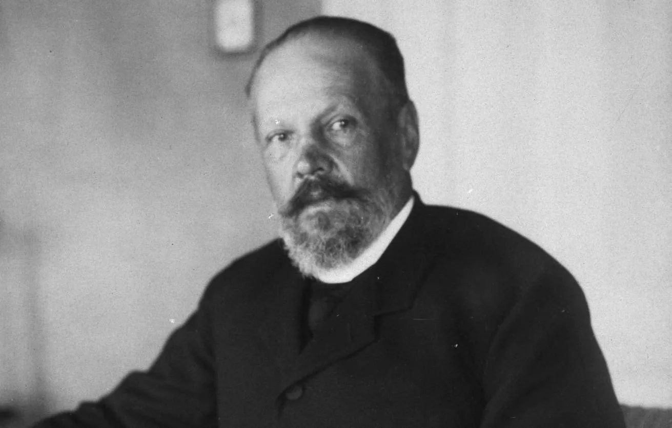 Сергей Юльевич Витте (1849–1915) происходил из обрусевшей немецкой семьи и начинал карьеру как желез