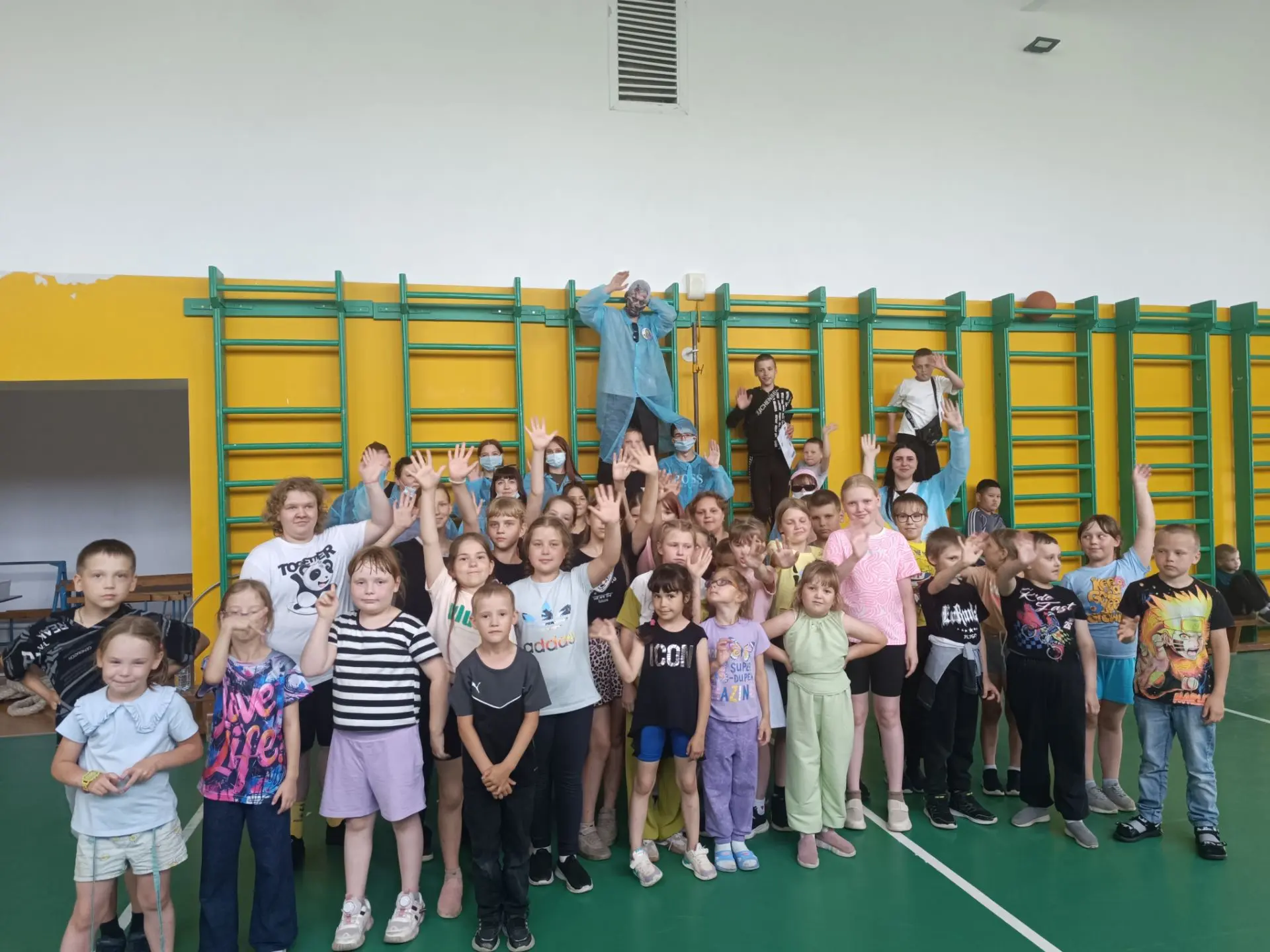 🧪 Сегодня в «Алых парусах» спасали будущее! Квест «Антивирус доктора Спиралиуса» 🦠💊 

Представьте