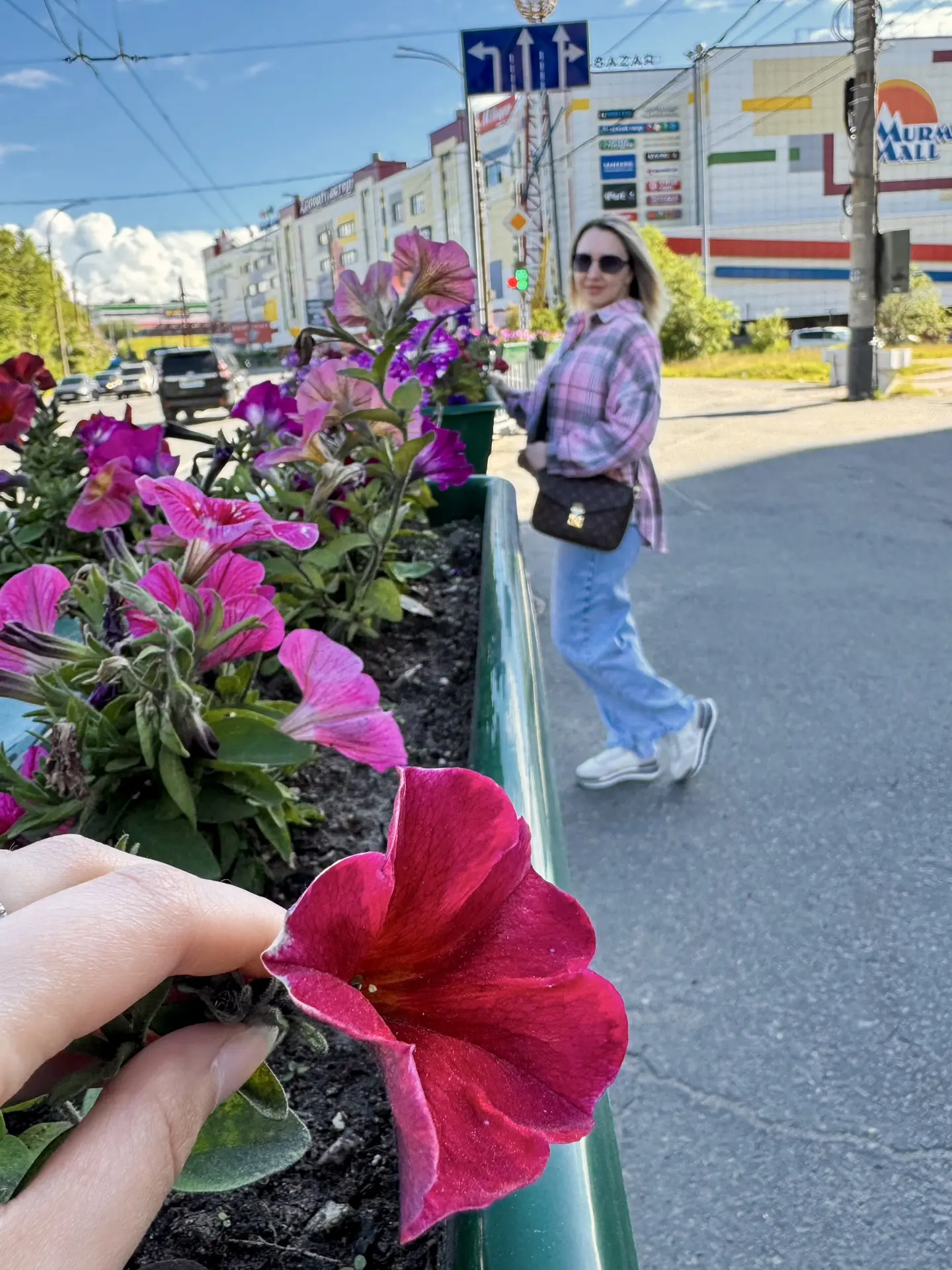Всем доброе утро мои дорогие ☀️
Желаю вам отличного начала недели и прекрасного летнего настроения �