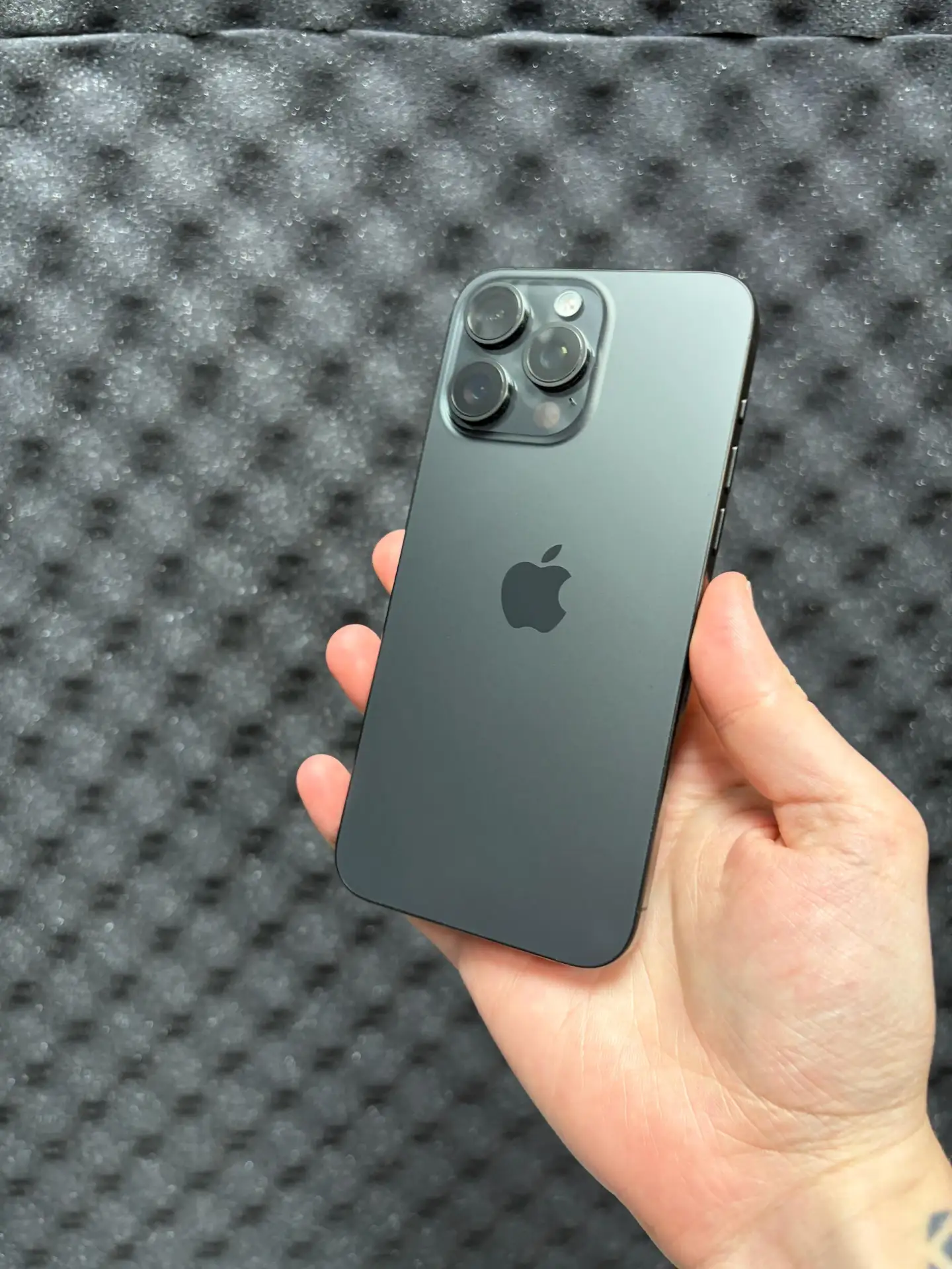 iPhone 15 Pro Max 256Gb Black

Принят по программе trade-in и проверен в нашем сервисном центре
