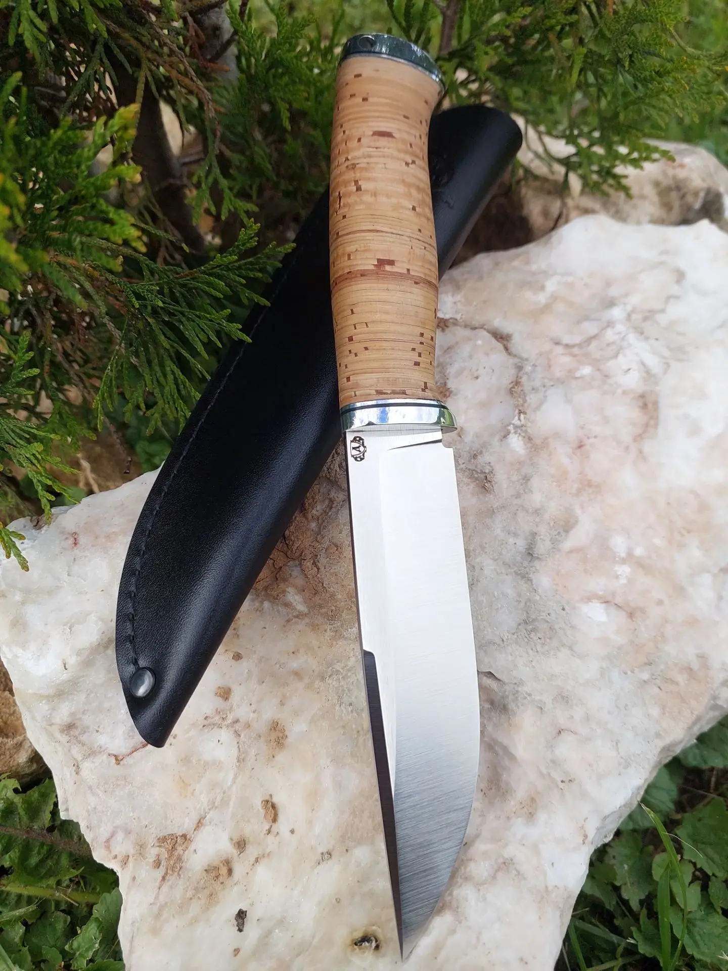 В наличии нож 🔪 Иртыш из стали Cor-x 
Рукоять-береста на сквозной монтаж 
Цена: 7.500₽

Для оформле