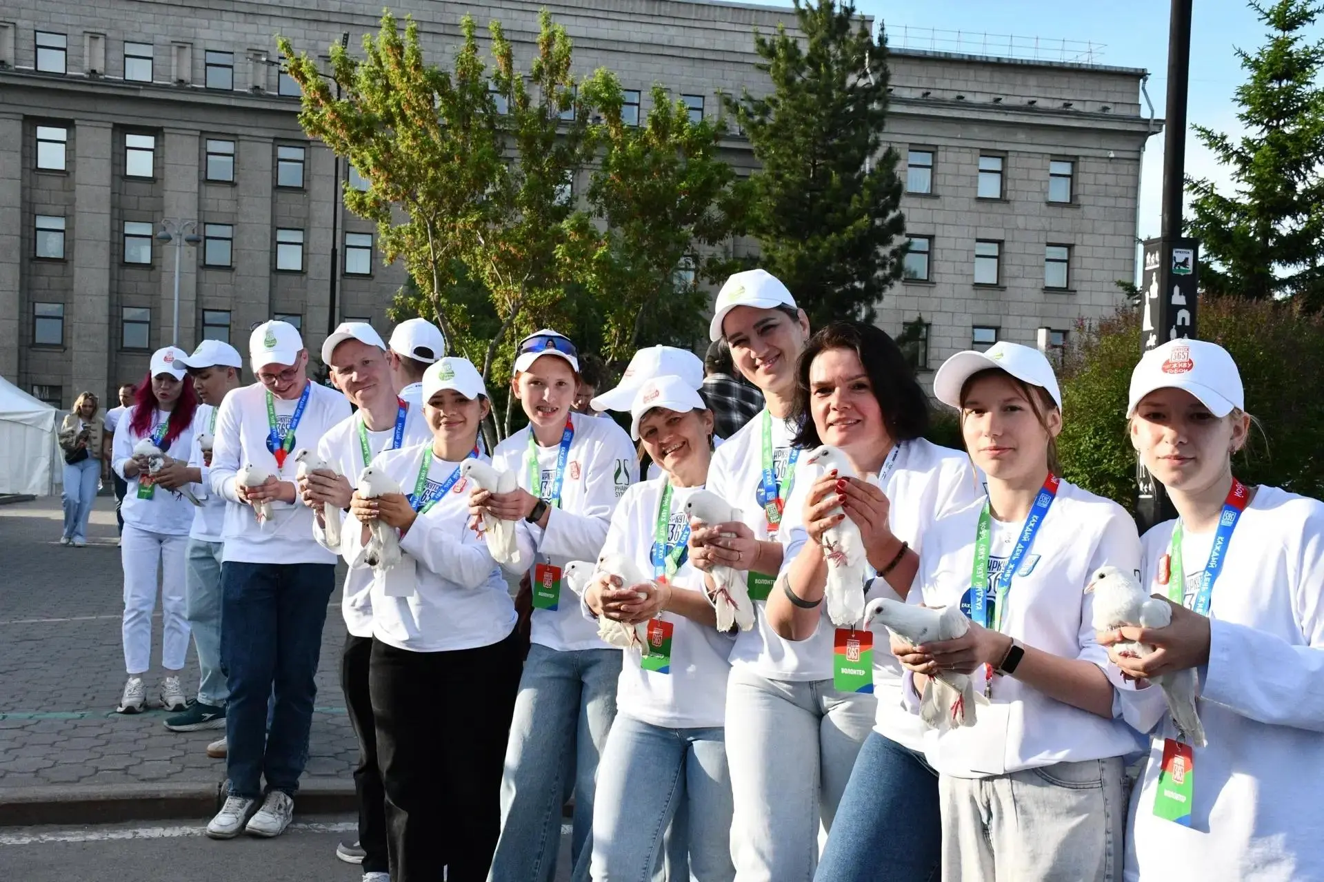 😍Рассказываем, как волонтеры помогали в праздновании Дня города в Иркутске!

6 и 7 июня наши ребята