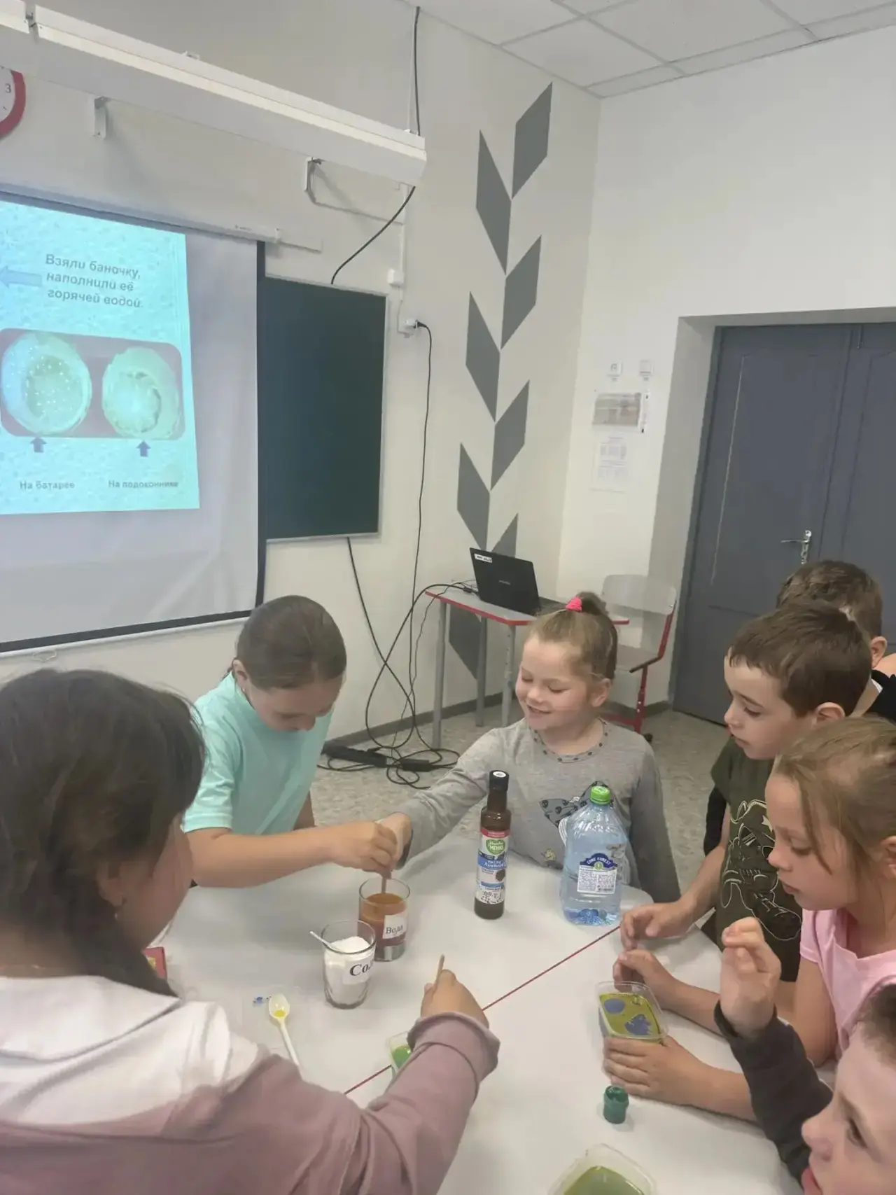 🧪 На базе центра образования естественно-научной направленности «Точка роста» Авдеева Ольга Викторо